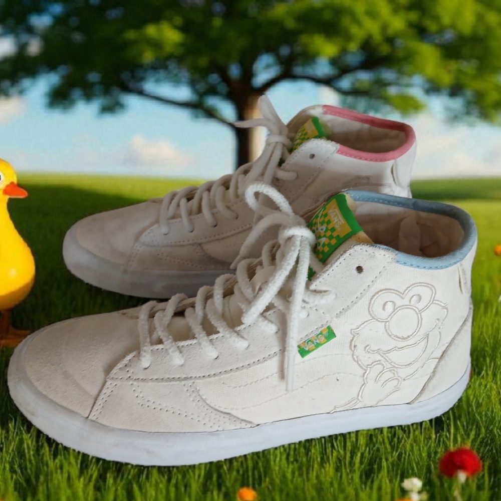 Sesame Street / Colab Vans High-Top Sneakers with Cartoon Design